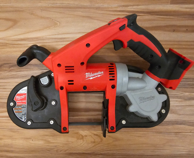 Milwaukee Tool Bandsaw (#2629-20) in Power Tools in Vancouver