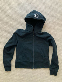 Lululemon zip-up black hoodie (s) size 4-6 fleece interior