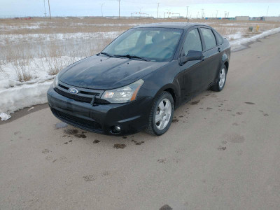 2011 FORD FOCUS . WINTER/SUMMER TIRES . BLUETOOTH . AUTOMATIC 