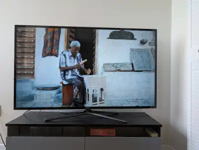Samsung 55 Inch LED TV UN55F6400AF, View more