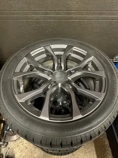 I'm selling a set of four 18-inch Nissan hub centric (no rings needed) 18x8 et 40 rims with 245/45R1...