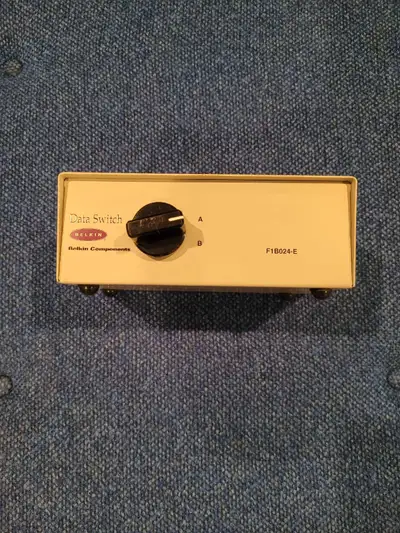 A-B 25 pin data switch box by Belkin, View more
