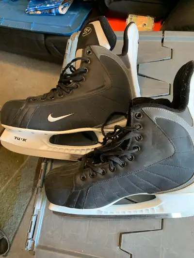 Nike quest 2 hockey skates , View more