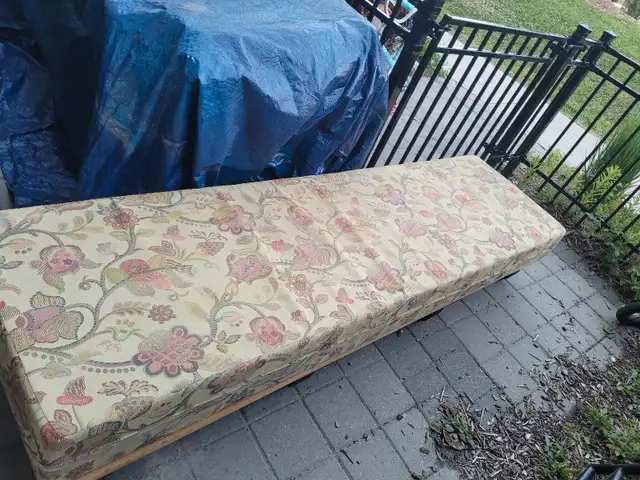 Seating sofa 628637315904031223
