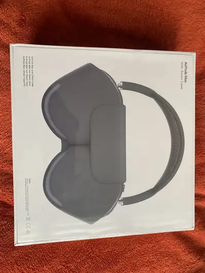 Plongez dans une expérience sonore inégalée avec les AirPods Max. Ce casques supra-auriculaires, d'u...