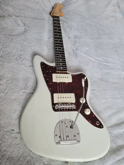 Fender Jazzmaster, View more