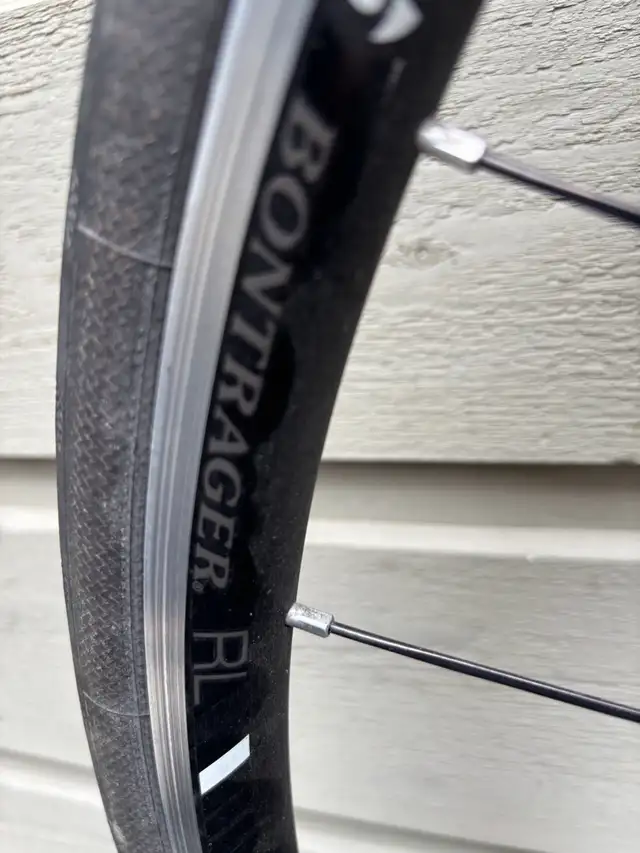 2005 Specialized Tarmac Comp 49cm in Road in Ottawa - Image 5