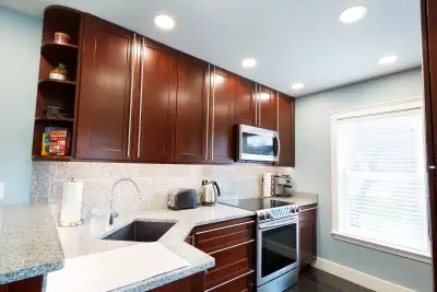Available June 1st - Monthly Stays or longterm Come relax in this new and completely restored 1913 c...