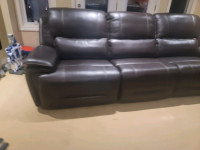 NEW GENUINE LEATHER    SOFA SET   WITH POWER RECLINERS/HEADRESTS