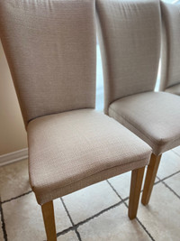 6 -Chaises salle a manger/6 Dining Chairs - a vendre - for sale