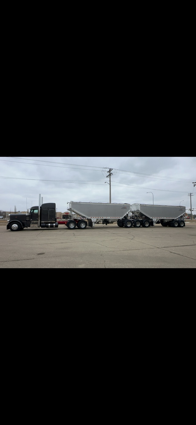 2019 doepker legacy super b grain trailers  in Heavy Equipment in Saskatoon