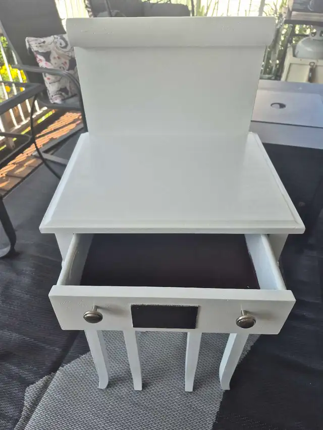 Stacking Tables519426769432104961