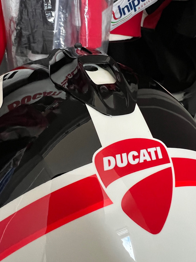 Arai Ducati helmet  in Garage Sales in Oshawa / Durham Region - Image 3