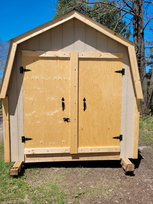 Barnstyle shed portable 8x12  in Outdoor Tools & Storage in North Bay