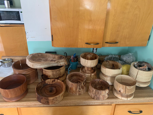 Double sided Wood bowl in Accessories in Trenton