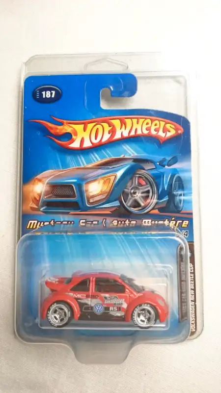 HOT WHEELS VOLKSWAGEN BEETLE CUP W/RR 2005 MYSTERY CAR DIECAST in Arts & Collectibles in Mississauga / Peel Region - Image 7
