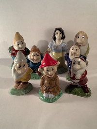 Snow White & 7 Dwarfs Ceramic / Glass Figures ( 8 ) 