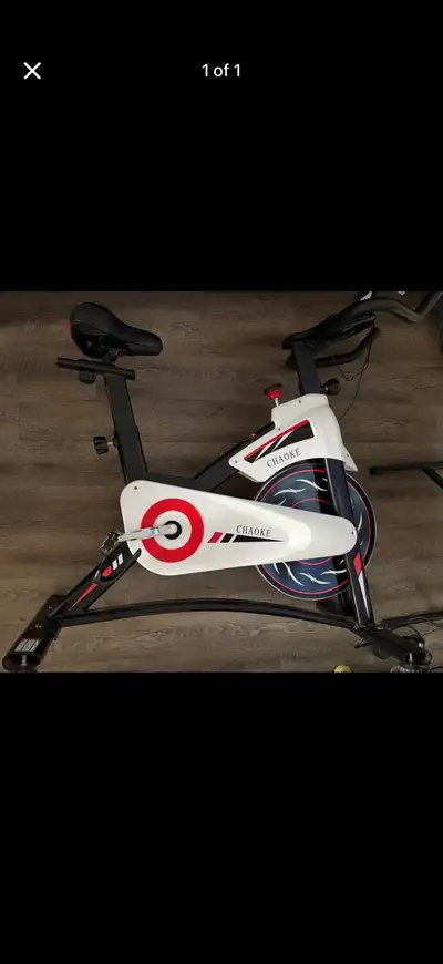 Get your fitness journey on track with this ChaoKe exercise bike, designed for effective and comfort...