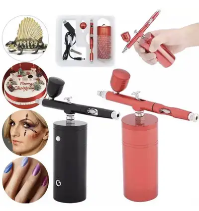 Je vend Aérographe/Airbrush à batterie portatif de couleur noir donc pas besoin d'un fil relié à un...