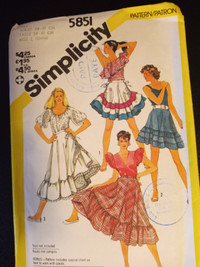 Simplicity sewing pattern 5851