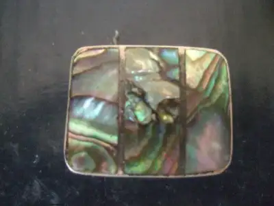 very good condition 1 x 3/4 inches