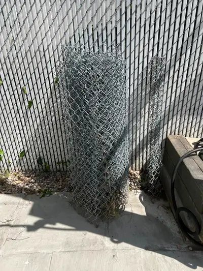 4 foot nine gauge chaining fence 50 feet, View more
