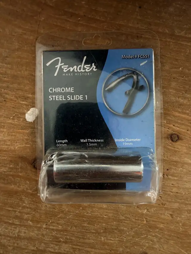 Tuners, Amps and Pedals. in Guitars in Ottawa - Image 9