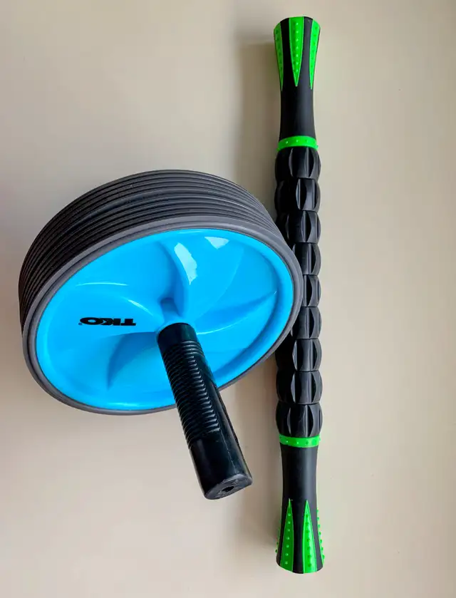 Fitness Set – Dual Ab Wheel Roller + Muscle Massage Roller Stick