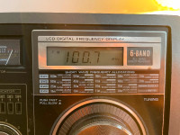 Panasonic vintage Shortwave 6band radio