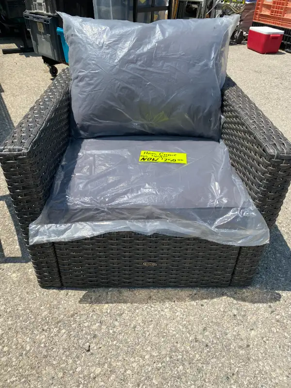 Outdoor Wicker Furniture in Patio & Garden Furniture in Kitchener / Waterloo - Image 3