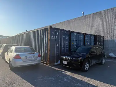 40’ and 20’ containers for free, View more