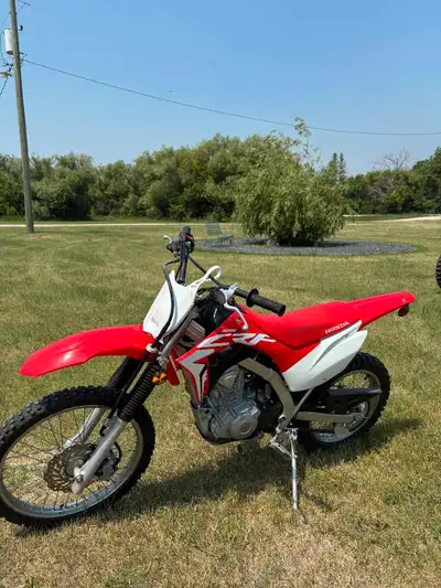 2021 Honda CRF 125 runs great nice little beginner bike daughter has outgrown it .