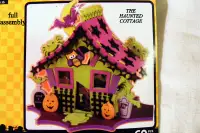 Haunted Halloween Cottage, foam 3-D puzzle, age 3+ new boy/ girl