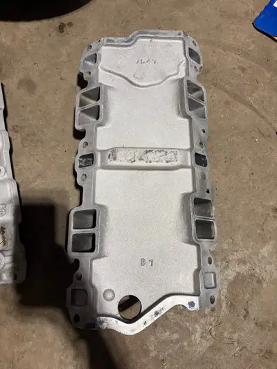 intake manifold 350 small block Chevy , View more