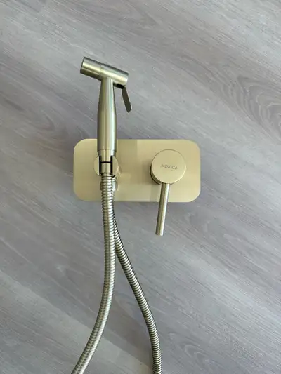 Durable Stainless Steel valve and trim Hot & Cold mixer Concealed valve installation Brushed gold fi...
