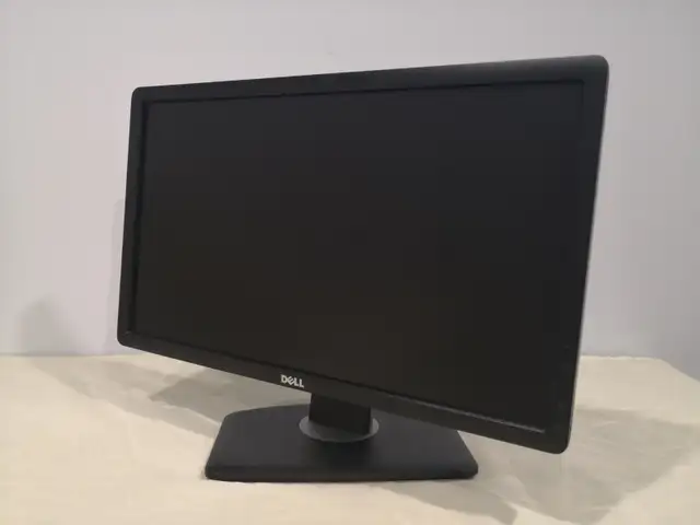 Dell 22" LCD Monitor - $10063860081704705121
