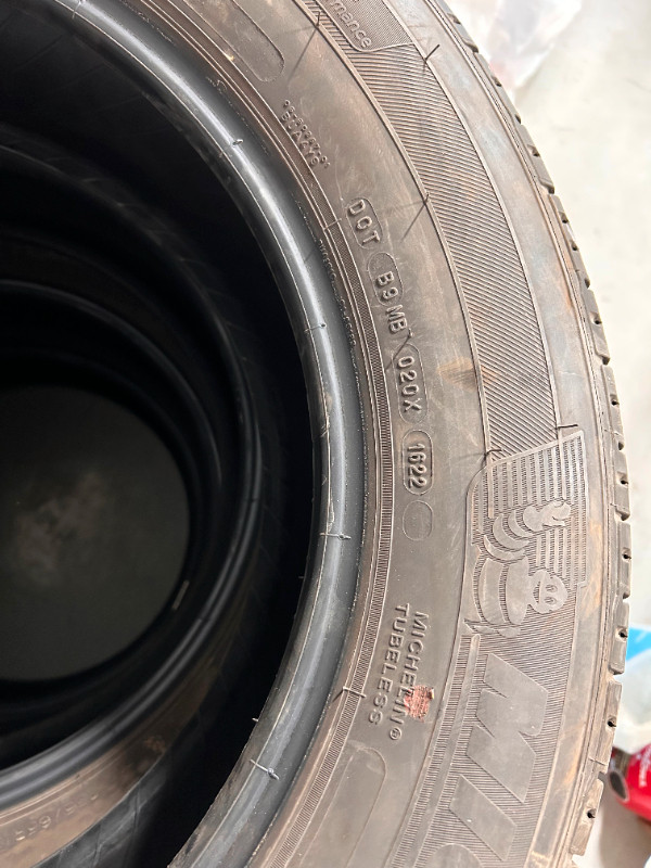 4 tires Michelin Premier LTX 235/65r18 in Tires & Rims in Markham / York Region - Image 3