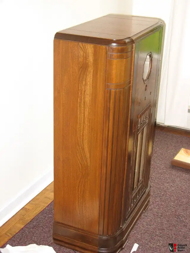 RARE 1937 DeForest Crosley Saturn Delux Series Tube Radio in Stereo Systems & Home Theatre in Truro - Image 5