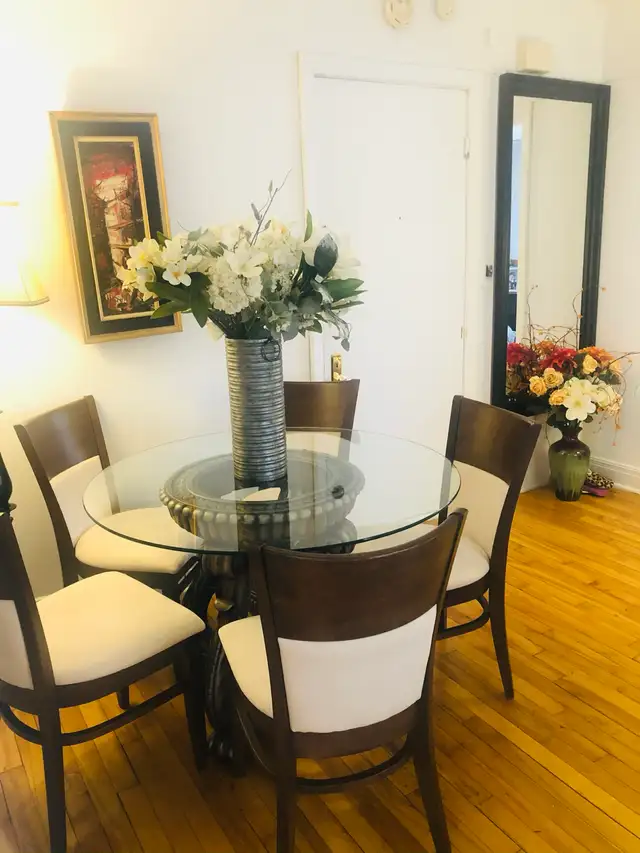 beautiful 41/2 apartment pierrefond West island