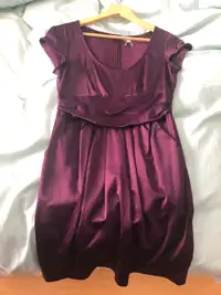 Robe Dynamite violette à manches courtes