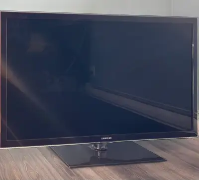 Television 46” Samsung, View more