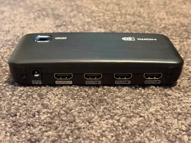 [NEW] Rocketfish 4-Port HDMI Switch Box526670150941419522