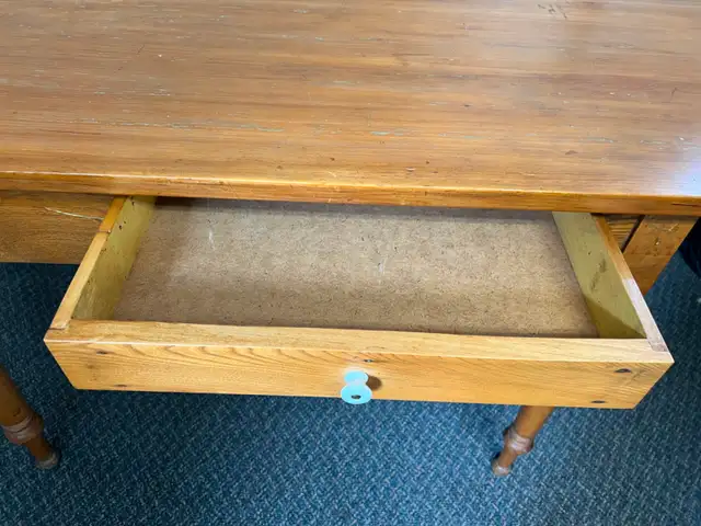 Solid Pine Desk/Writing Table in Desks in City of Toronto - Image 3