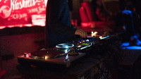 DJ Lessons from an Active Local DJ - Pioneer, Allen+Heath