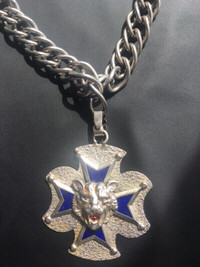 Vintage-Thick Chain with Lion Head/Cross-Rapper Style