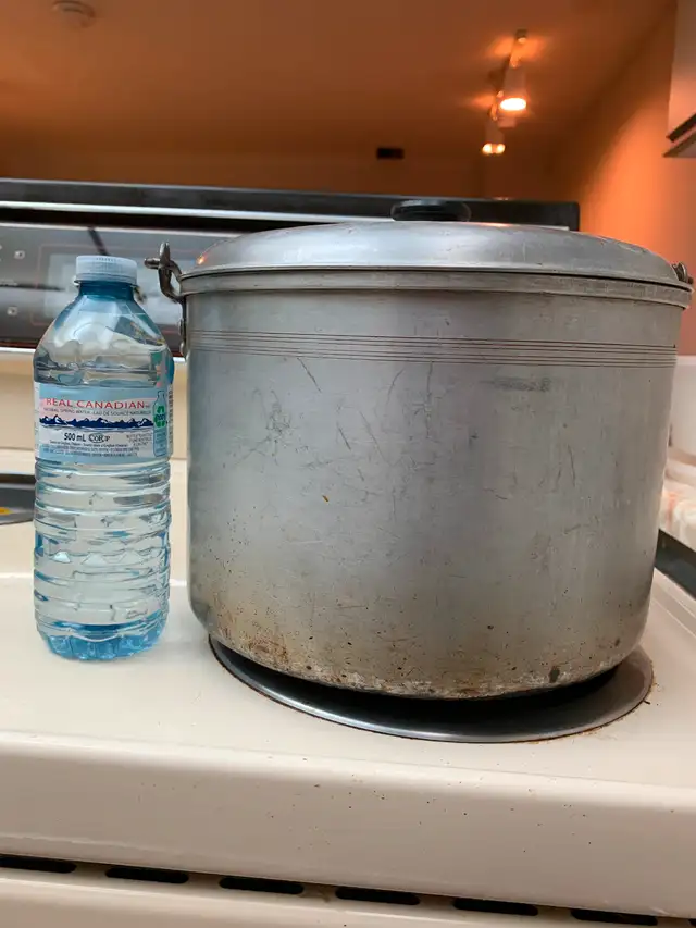 Aluminum Stock Pot62863264359170127