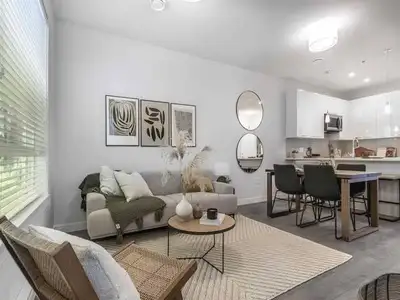 BRAND NEW 1 bed 1 bath condo (515 sqft) on the 4th floor. New Jacob complex, walking distance to res...