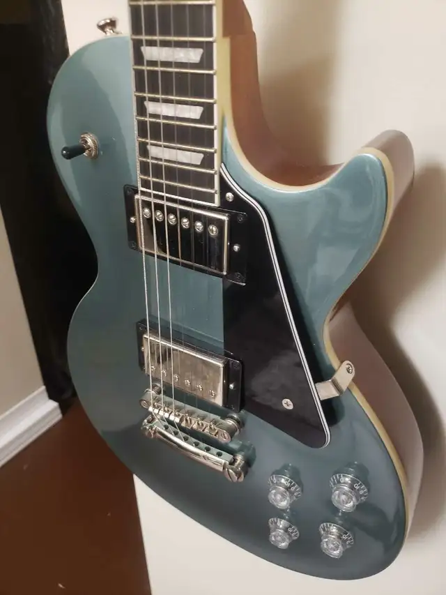 2020 Les Paul Modern | Guitars | St. Catharines | Free local ...