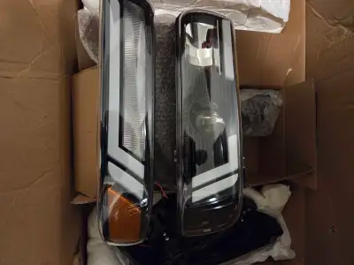 NEW IN BOX $260 Theater 2 picture is close to what I have Upgrade your vehicle with this set of LED...