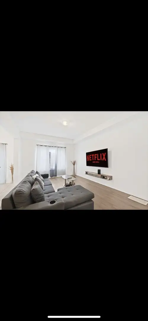 This spacious 4-bedroom townhouse in Niagara Falls offers a bright, modern living space perfect for...